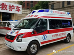 江铃福特新世代全顺V348长轴柴油高顶监护型救护车